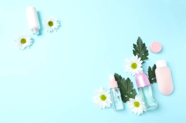 Kozmetik ürünleri ile düz konum