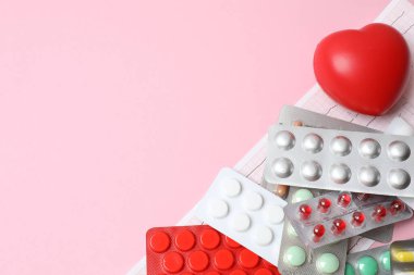 Haplarda kırmızı kalp