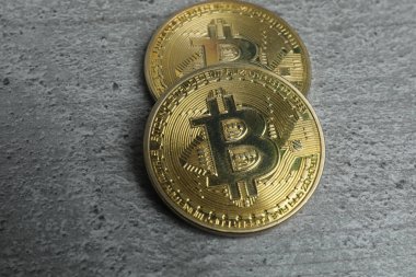 Bitcoin altın, ham arka planda para