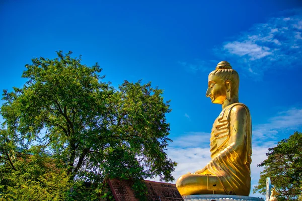 Las Estatuas Buda Hechas Tailandia Son Algo Que Los Budistas —  Fotos de Stock