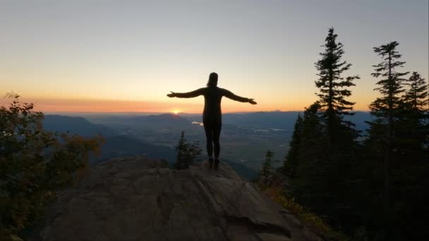 Adventurous Woman Hiking Canadian Landscape Fall Colors Sunny Sunset Elk — Stock Video