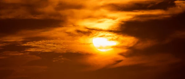 Coucher Soleil Spectaculaire Coloré Sur Océan Atlantique Nord Résumé Cloudscape — Photo