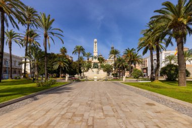 Tarihi bir yer, Mağara Kahramanları Anıtı. Cartagena, İspanya. Güneşli Sabah.