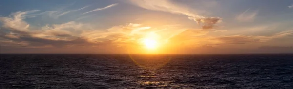 Dramatický Barevný Západ Slunce Oblohy Nad Severním Atlantikem Oblaka Příroda — Stock fotografie