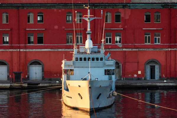 Navy Warship Puerto Con Historic Downtown City Costa Mediterránea Nápoles — Foto de Stock