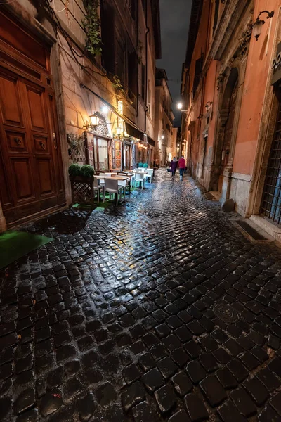 Rome Italy November 2022 Old Historic Streets Downtown Rainy Night — Stock Photo, Image