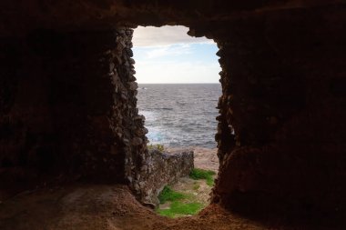 Rocky Coast, İtalya 'nın Sorrento şehrindeki bir parkta. Amalfi Sahili. Doğa Arkaplanı