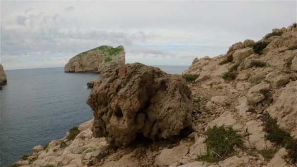 Вид Скелясте Узбережжя Скелями Середземне Море Регіональний Природний Парк Порто — стокове відео