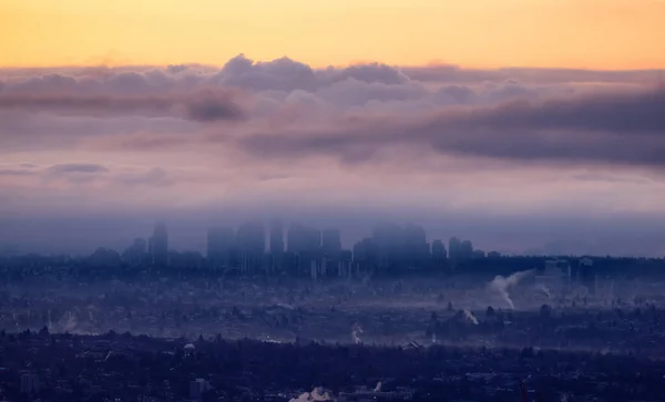 Metrotown City Viewed Cypress Lookout Cloudy Foggy Sunrise Vancouver British — Stock Photo, Image