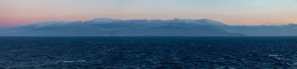 Wyspa Morzu Śródziemnym Tinos Niedaleko Mikonos Grecja Europa Panorama Tle — Zdjęcie stockowe