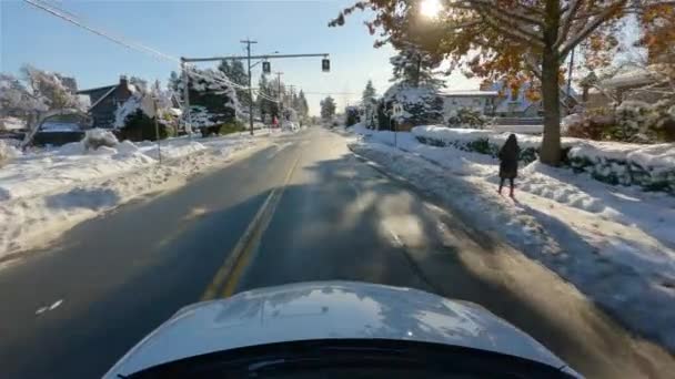 Driving Winter Road Capa Neve Manhã Ensolarada Burnaby Vancouver Canadá — Vídeo de Stock