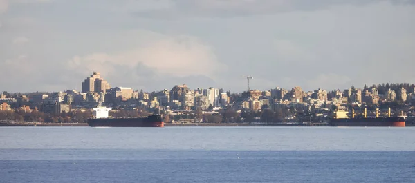 Vancouver City Ships Residential Homes Buildings British Columbia Canada Cloudy — стоковое фото