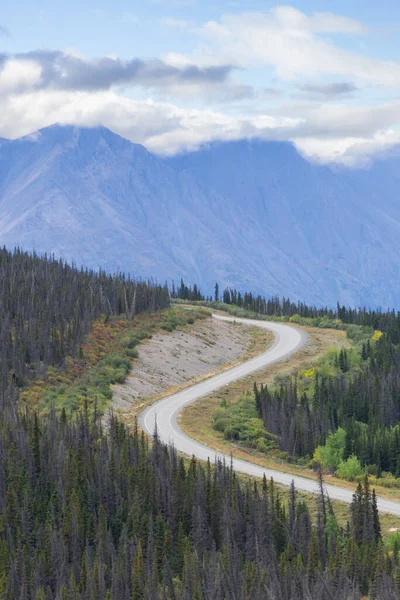 Scénická Cesta Kanadské Přírodní Horské Krajině Během Podzimní Sezóny Pořízeno — Stock fotografie