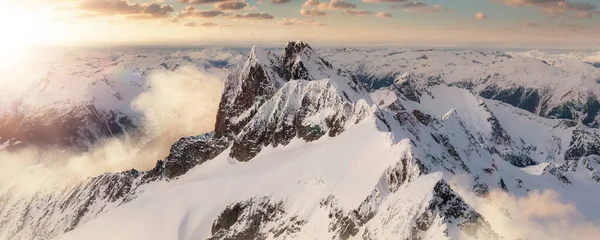 Vue Panoramique Aérienne Paysage Montagneux Canadien Squamish Colombie Britannique Canada — Photo