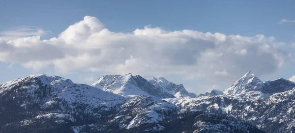 Tantalus Range Montagne Couverte Neige Paysage Canadien Nature Contexte Squamish — Photo