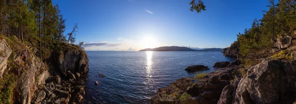 Rocky Shore Aan Westkust Van Stille Oceaan Vuurtorenpark West Vancouver — Stockfoto