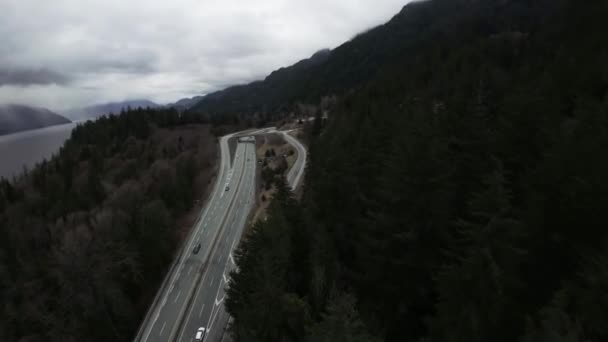 Luchtfoto Van Sea Sky Highway Tijdens Bewolkte Humeurige Zonsondergang Howe — Stockvideo