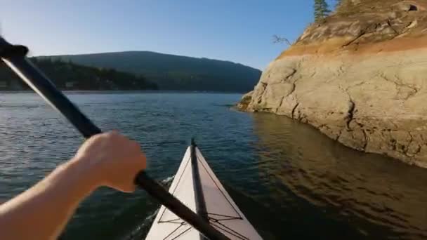Kayak Indian Arm Près Belcarra Vancouver Canada Coucher Soleil Ensoleillé — Video