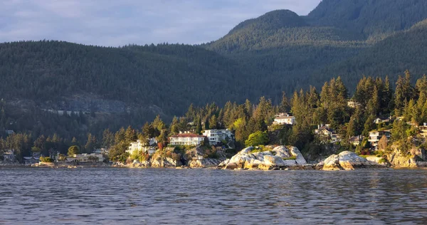 Horseshoe Bay Kanadyjskim Krajobrazem Górskim Tle West Vancouver Kolumbia Brytyjska — Zdjęcie stockowe