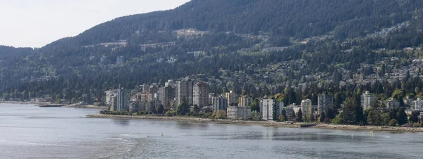 Edifici Case Sulla Costa Occidentale Dell Oceano Pacifico Vancouver Settentrionale — Foto Stock