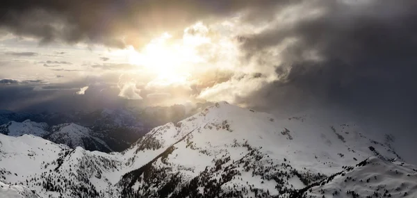 Αεροφωτογραφία Του Καναδικού Ορεινού Τοπίου Squamish Βρετανική Κολομβία Καναδάς Nature — Φωτογραφία Αρχείου