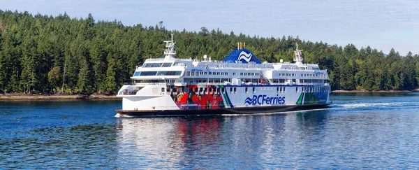 Νησιά Του Κόλπου Βρετανική Κολομβία Καναδάς Ιουλίου 2017 Ferries Περνώντας — Φωτογραφία Αρχείου