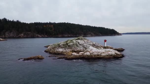 Rocky Island Der Westküste Pazifik Bewölkt Herbstzeit West Vancouver Kanada — Stockvideo