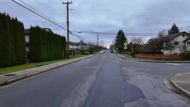Banliyö Mahallesindeki Yol Yol Günbatımı Sonbahar Sezonu Burnaby Vancouver Ngiliz — Stok video