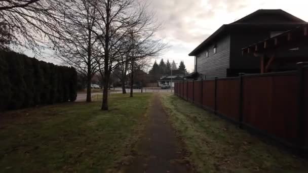 Jalan Tetangga Suburban Surrey Musim Gugur Sunset Surrey Vancouver British — Stok Video