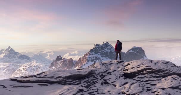Adventurous Man Hiker Peak Snowy Mountain View Adventure Composite Rendering — Stock Video