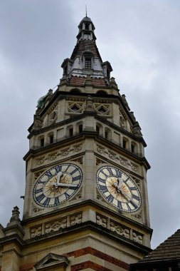 CAMBRIDGE, İngiltere - 05 Mayıs 2025 Sidney Caddesi Lloyds banka binasının dış görünümü