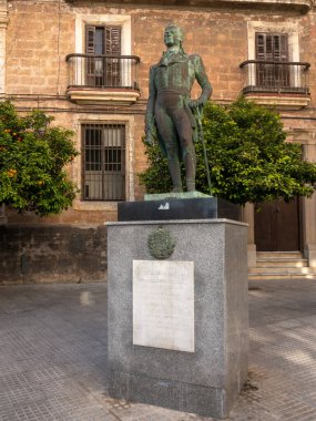 CADIZ, İspanya - 13 Mart 2016: Francisco de Miranda 'nın Anma Heykeli
