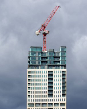 LONDON, İngiltere - 08 Mart 2018: Stratford 'da inşaat halindeki kule