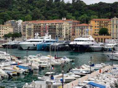 GÜZEL, FRANCE - 29 MAYIS 2018 Port de Nice Limanı 'na bakın