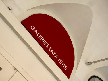 GÜZEL, FRANCE - 29 Mayıs 2018: Gezinti Güvertesi 'ndeki Hyatt Regency Palais de la Mditerrane Oteli