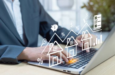 Emlak komisyoncuları konut piyasası eğilimlerini, emlak satışlarını, vergi yatırım stratejilerini analiz etmek ve inşaat planlama ve emlak gelişimini yönetmek için gelişmiş teknolojiyi kullanıyorlar.