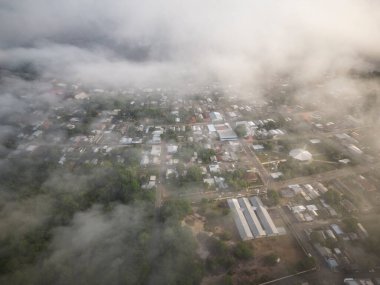 Küçük Novo Airo, Amazonas, Brezilya 'ya güzel bir hava manzarası. 