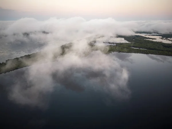 緑のアマゾンの熱帯雨林 島やAnvilhanas諸島 アマゾン ブラジルの川への美しい空中ビュー — ストック写真