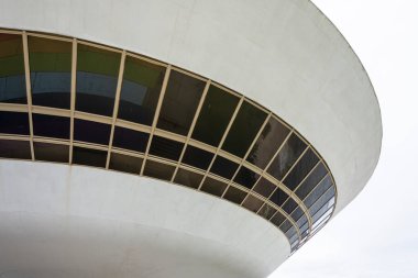 Beautiful view to modern architecture museum MAC by Oscan Niemeyer, Rio de Janeiro, Brazil