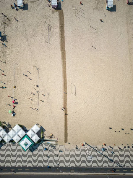 Beautiful Top View Sidewalk Copacabana Beach Wet Sand Line Hot — Stock Photo, Image