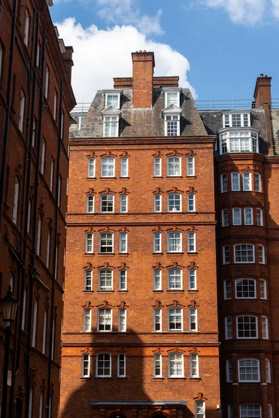 Krásný Výhled Tradiční Cihlové Stavby Jižním Kensingtonu Centru Londýna Velká — Stock fotografie