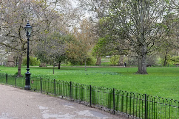 Bela Vista Para Árvores Verde Saint James Park Centro Londres — Fotografia de Stock