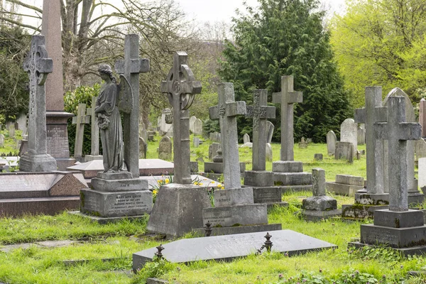 Bela Vista Para Lápides Verde Brompton Cemetery Centro Londres Inglaterra — Fotografia de Stock