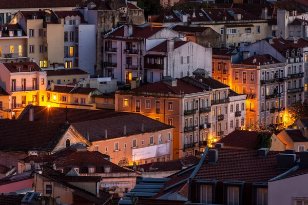 포르투갈의 리스본 중앙에 전통적 불량배들의 아름다운 — 스톡 사진