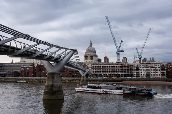 Чудовий Вид Собор Святого Павла Сучасний Міст Центрі Лондона Англія — стокове фото