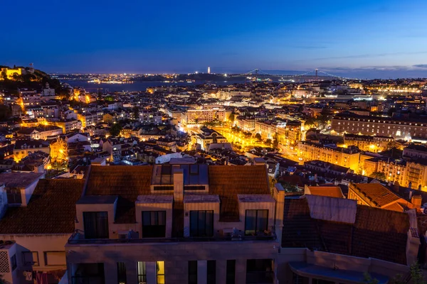 Schöner Blick Auf Alte Traditionelle Gebäude Zentrum Von Lissabon Portugal — Stockfoto