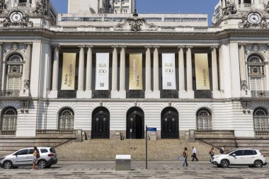 Brezilya 'nın Rio de Janeiro kentindeki güzel tarihi binaya bakın.