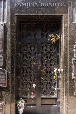 Recoleta Mezarlığı 'ndaki Evita Pern mozolesi, Buenos Aires, Arjantin 