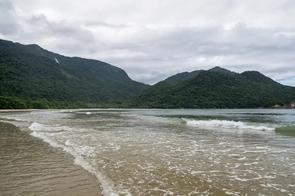 Vahşi Dois Rios Sahili, Ilha Grande, Rio de Janeiro, Brezilya