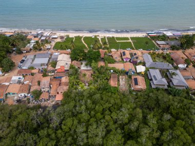 Küçük Ponta do Corumbau köyüne güzel bir hava manzarası, Güney Bahia, Brezilya